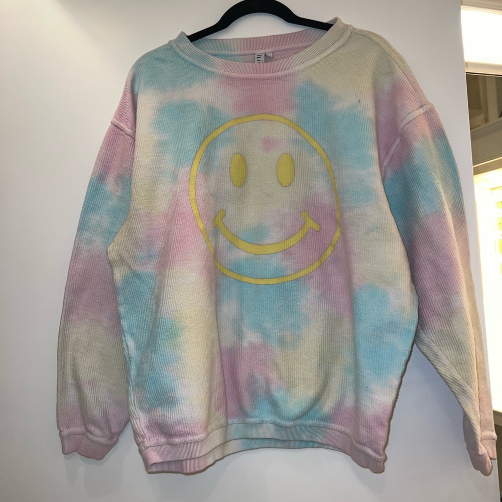 Ranch Dress’n Smiley Pastel Pull Over